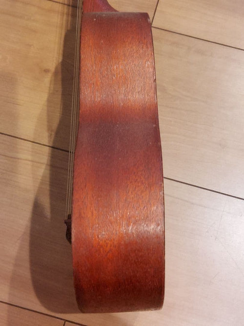 Ukuleles 2 No.60A