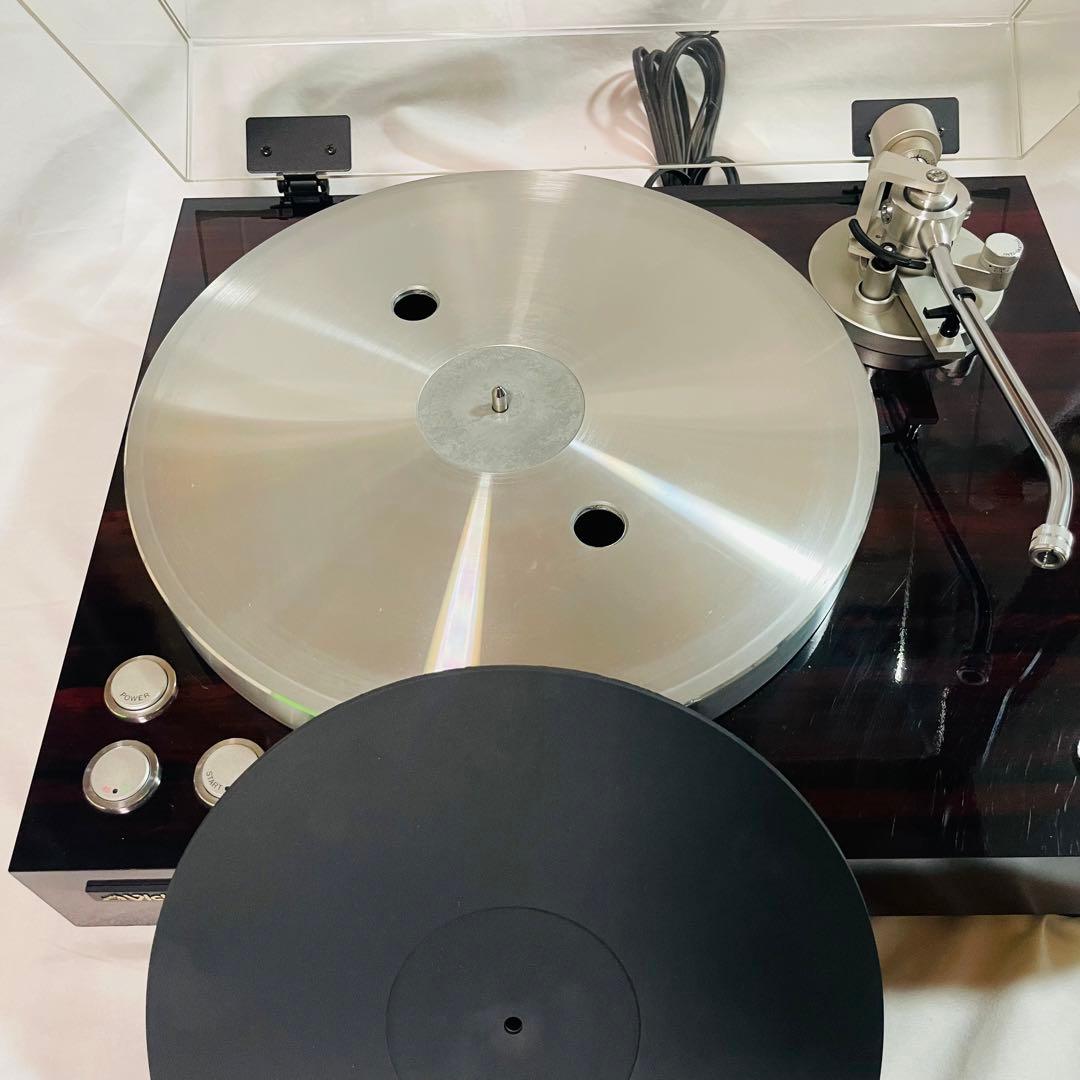 Victor Record Players (Turntables) Ql-A70
