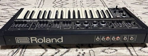 Roland Analog Synthesizers Sh-2