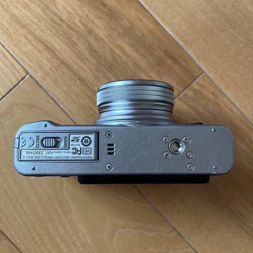 Fujifilm Compact Digital Camera X20