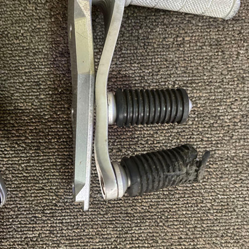 Yamaha Steps Pedals Xjr400R Beet