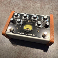 Bass Effects Units Funk-U-Lator Meridian Guitars