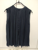 Sleeveless