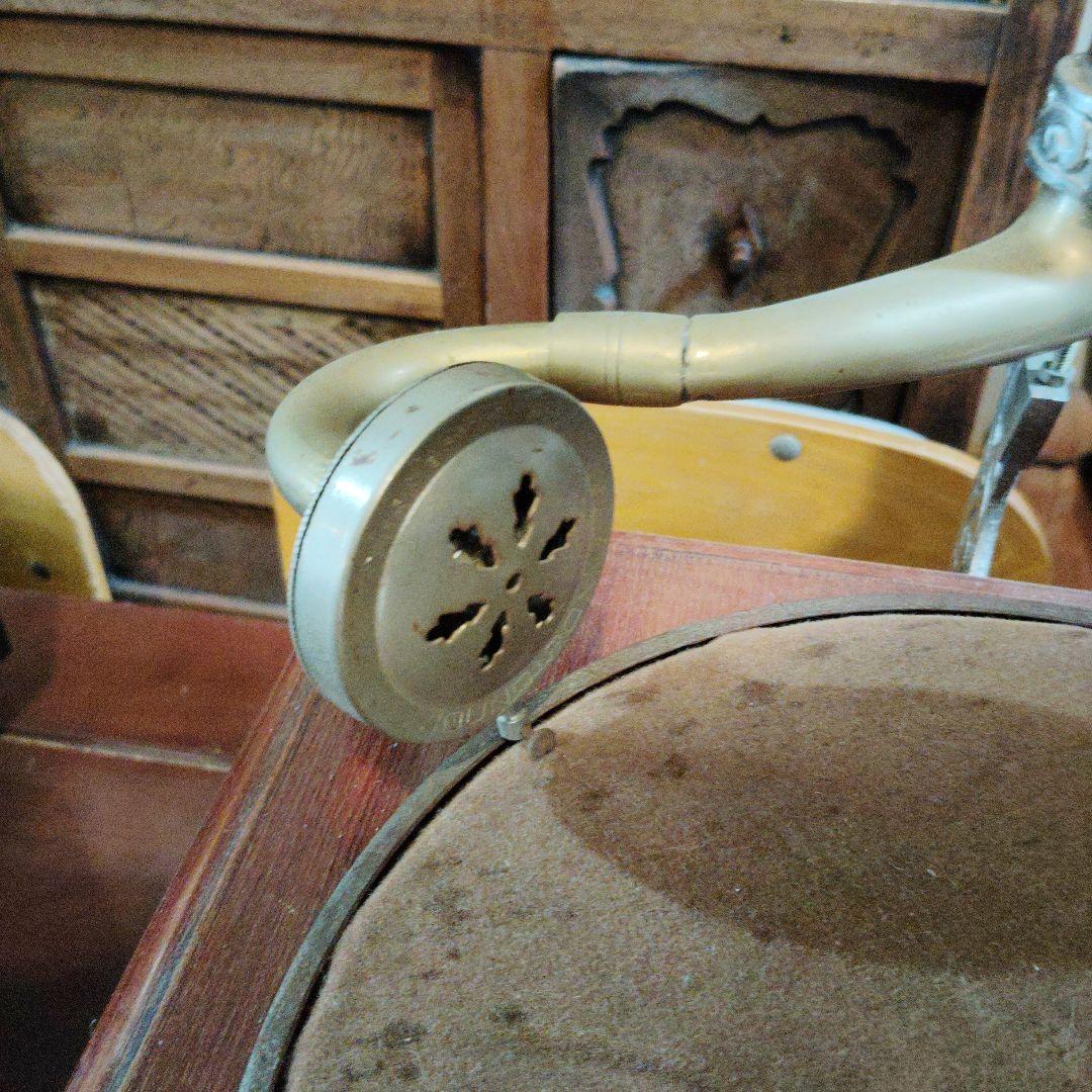 Antique Accessories