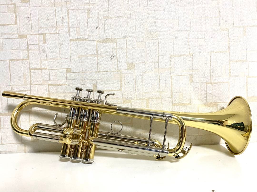 Yamaha Trumpets Ytr 8335H