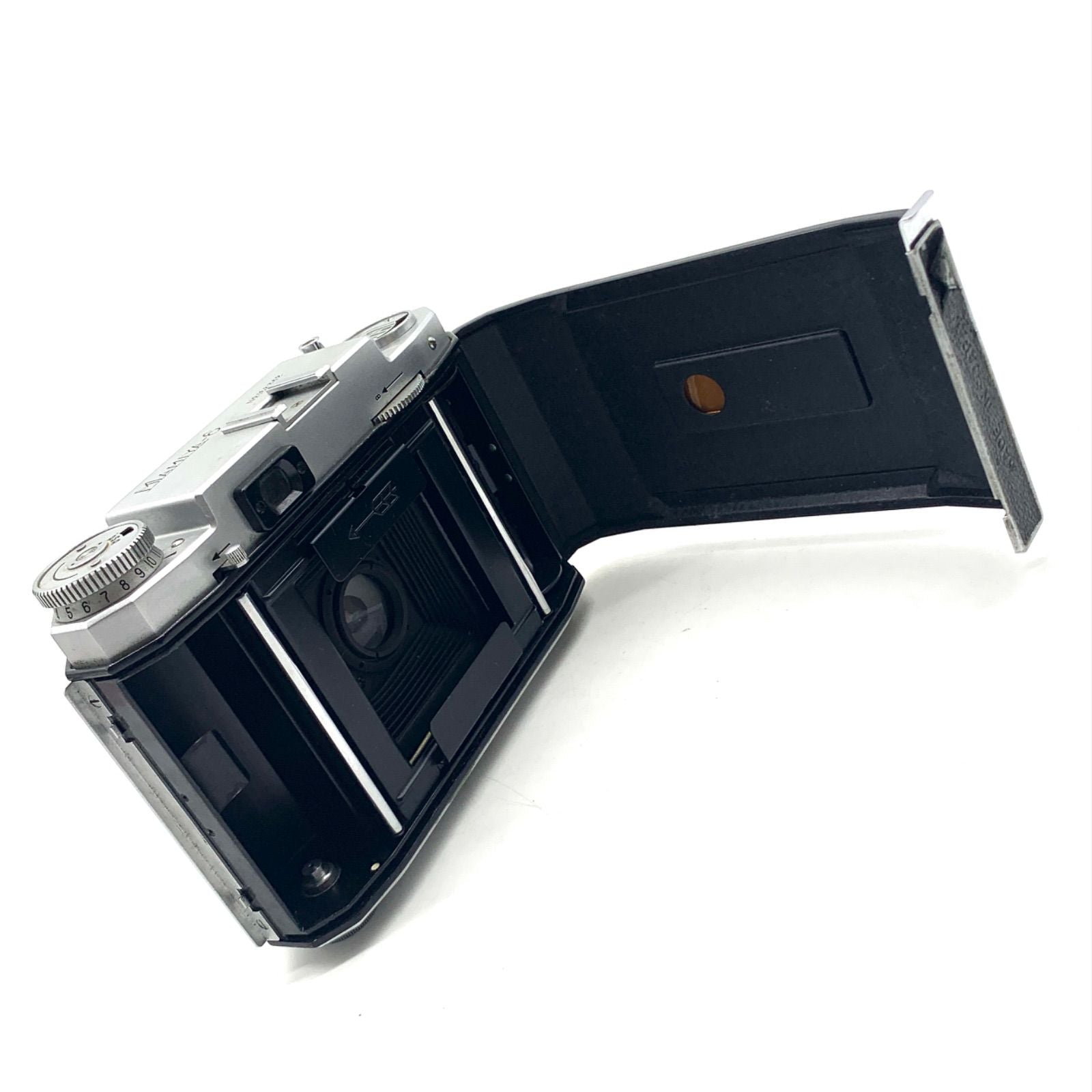 Mamiya Compact Camera (Film) Mimiya-6