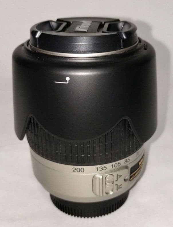 Nikon Zoom Lenses Af-S Dx Nikkor 55-200Mm