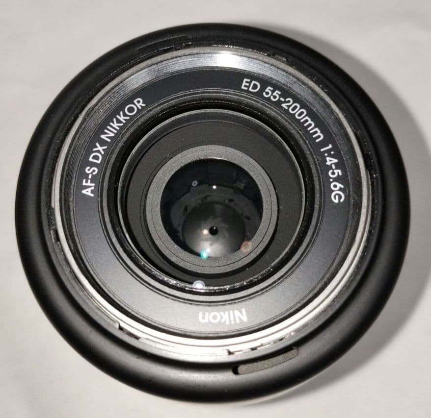 Nikon Zoom Lenses Af-S Dx Nikkor 55-200Mm
