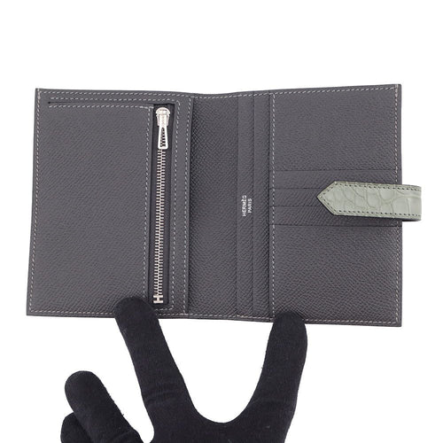 Hermes Bi-Fold Wallet U