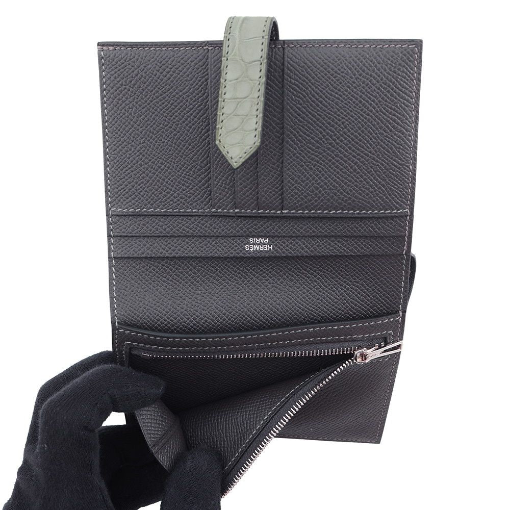 Hermes Bi-Fold Wallet U