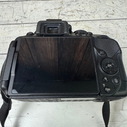 Nikon Digital Slrs D5300 18-55Mm