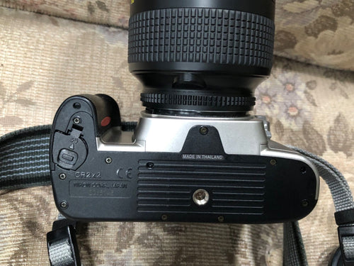 Nikon Slr Camera (Film) Us F Af 28Mm-200Mm