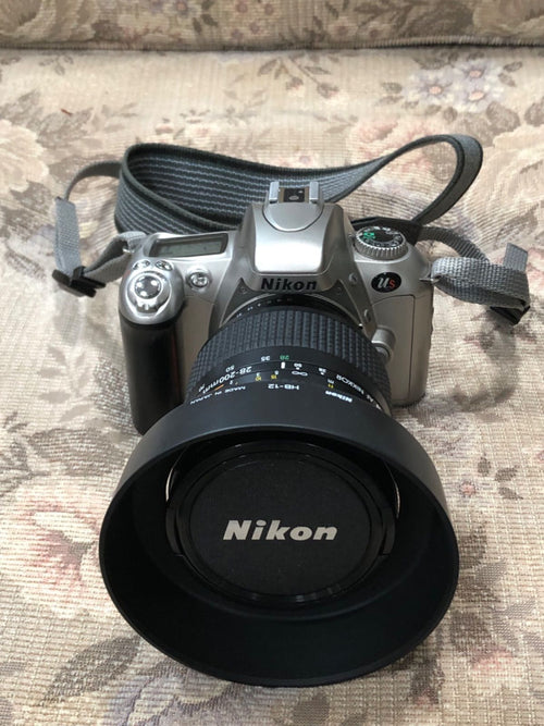 Nikon Slr Camera (Film) Us F Af 28Mm-200Mm