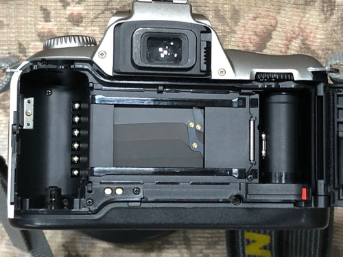 Nikon Slr Camera (Film) Us F Af 28Mm-200Mm