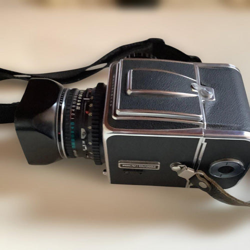 Hasselblad Large Format Medium Cameras (Film) 500C/M