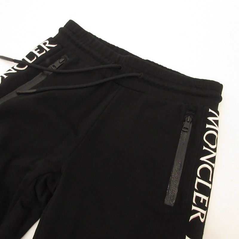 Jogger Pants Sweatpants Moncler I20918H00011 S 108