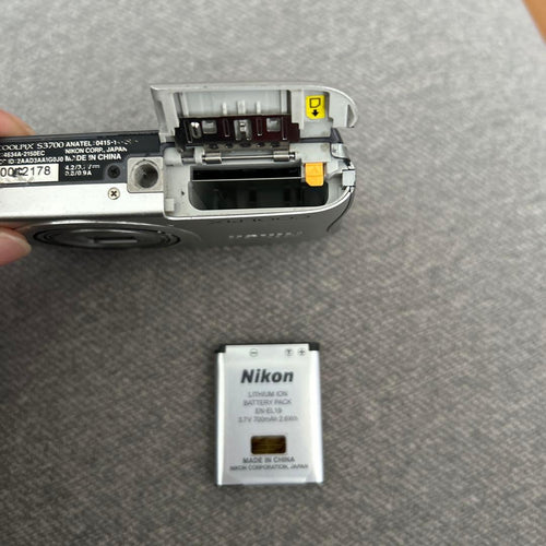 Nikon Compact Digital Cameras Coolpix S3700