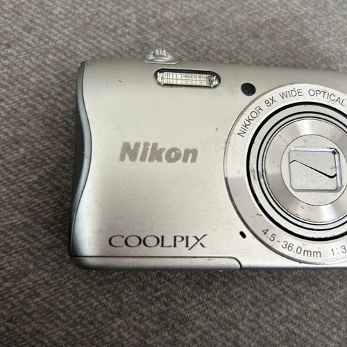 Nikon Compact Digital Cameras Coolpix S3700
