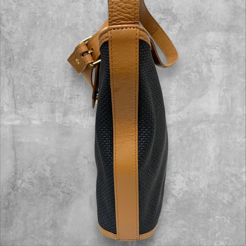 Yves Saint Laurent Shoulder Bags