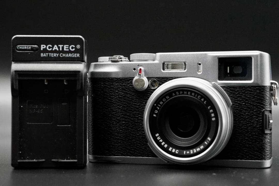Compact Digital Cameras Fujifilm X100