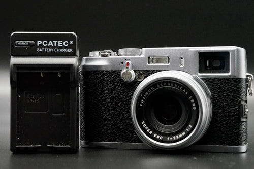 Compact Digital Cameras Fujifilm X100