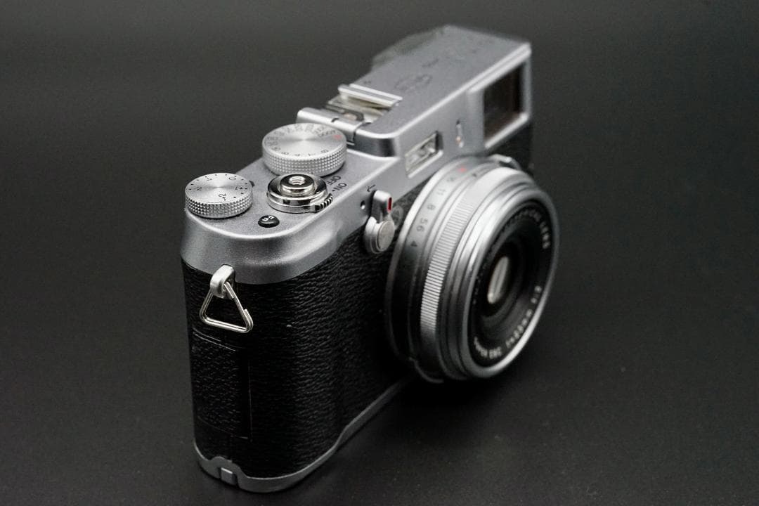 Compact Digital Cameras Fujifilm X100