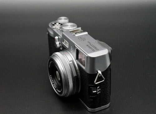 Compact Digital Cameras Fujifilm X100