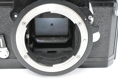 Nikon Slr Camera (Film) Nikomat Ftn Nikkor-Qc