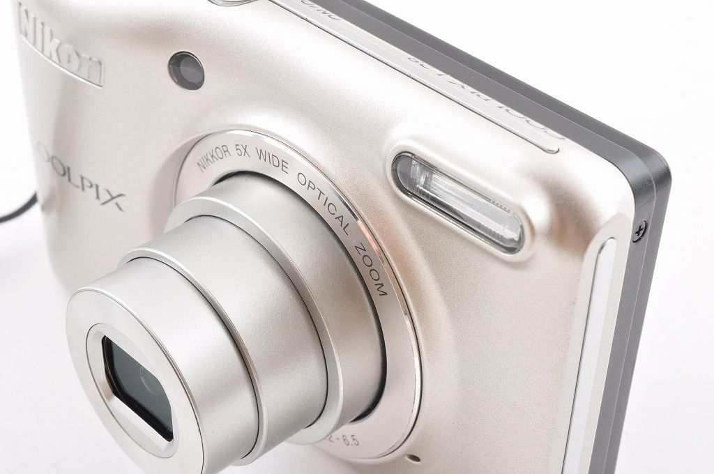 Nikon Compact Digital Camera 2 Coolpix L28 20.1Mp 5X Zoom