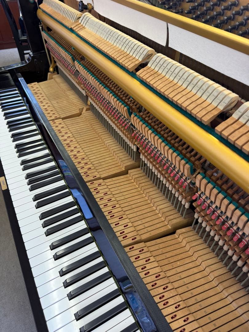 Yamaha Upright Pianos U3