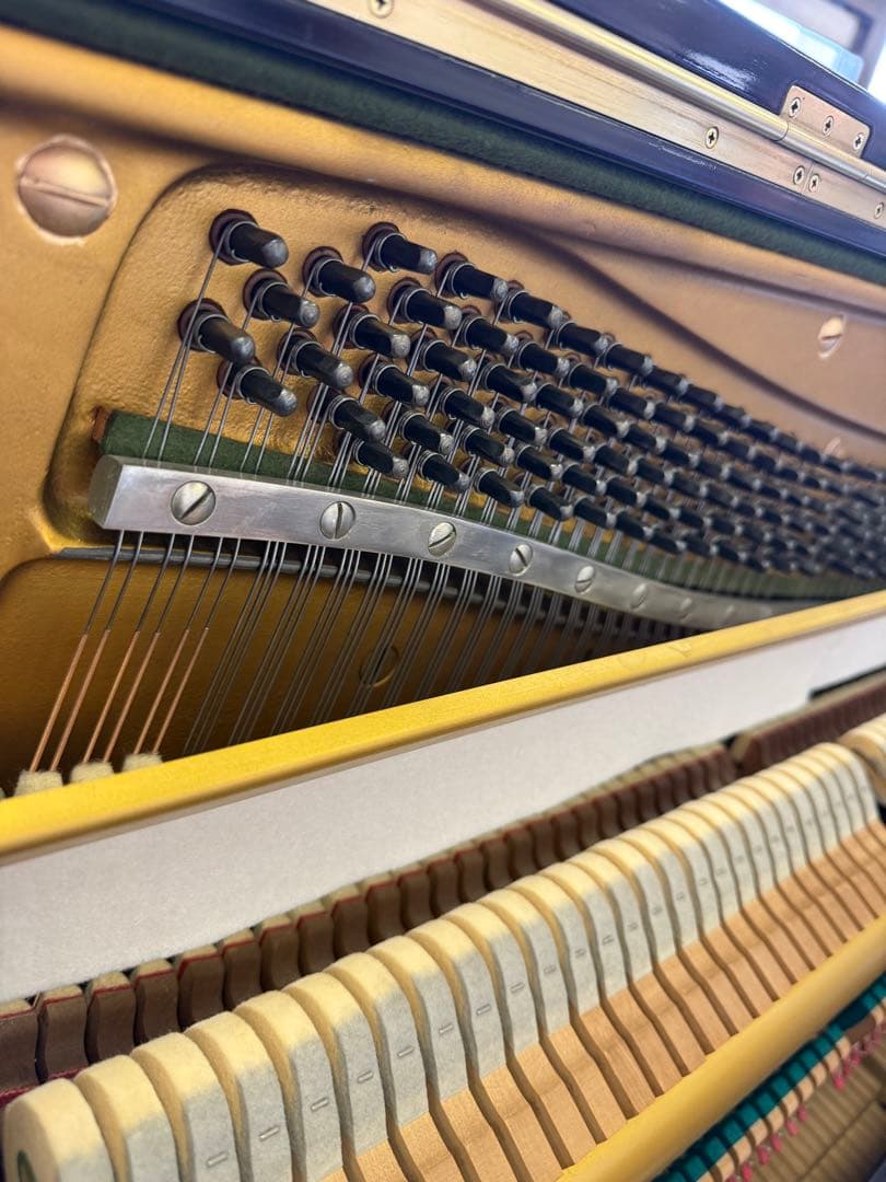 Yamaha Upright Pianos U3