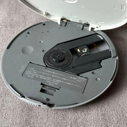 Sony Portable Cd Players Walkman D-Ne730