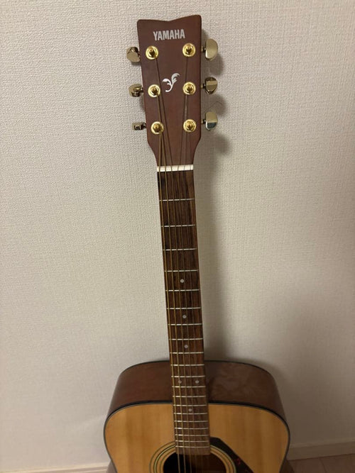 Yamaha Acoustic Guitars F335