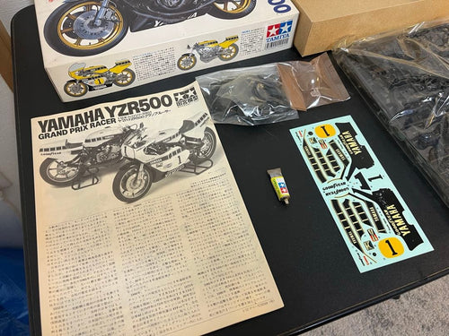Tamiya Motorcycles Yamaha Yzr500 1/12