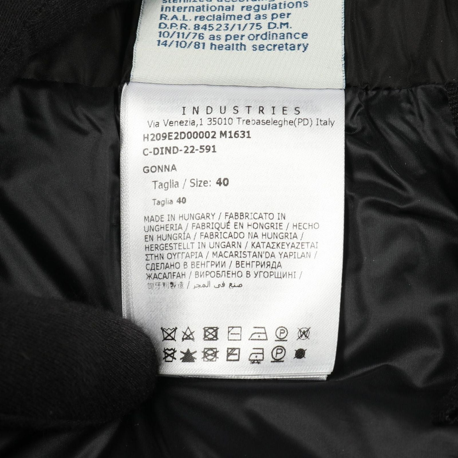 Moncler Others Genius 1 Jw Anderson Used A