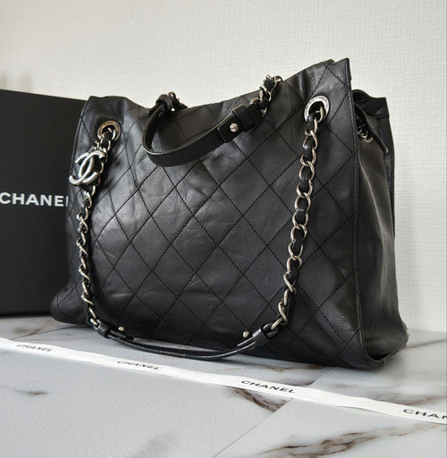 Chanel Shoulder Bags