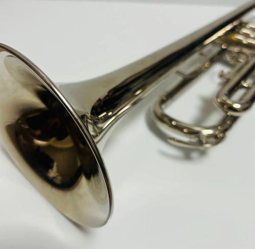 Trumpets Yamaha Ytr-136
