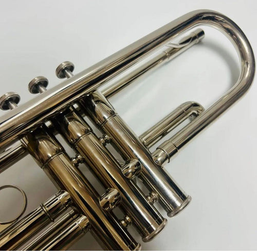 Trumpets Yamaha Ytr-136