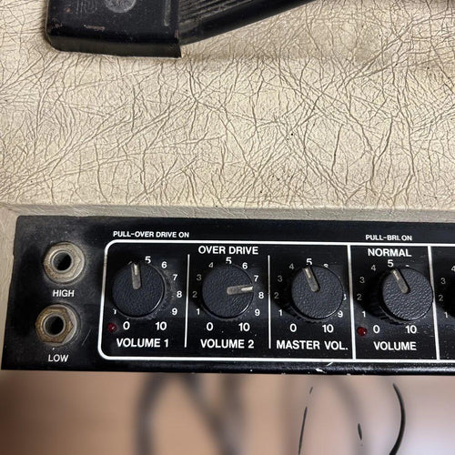 Roland Guitar Amplifiers Cube-100