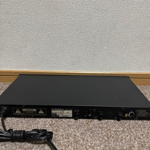 Equalizer Roland E-131 Graphic