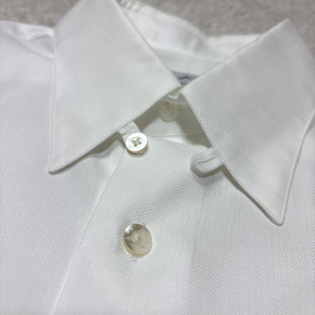 Tomorrowland Dress Shirts Business