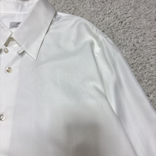 Tomorrowland Dress Shirts Business