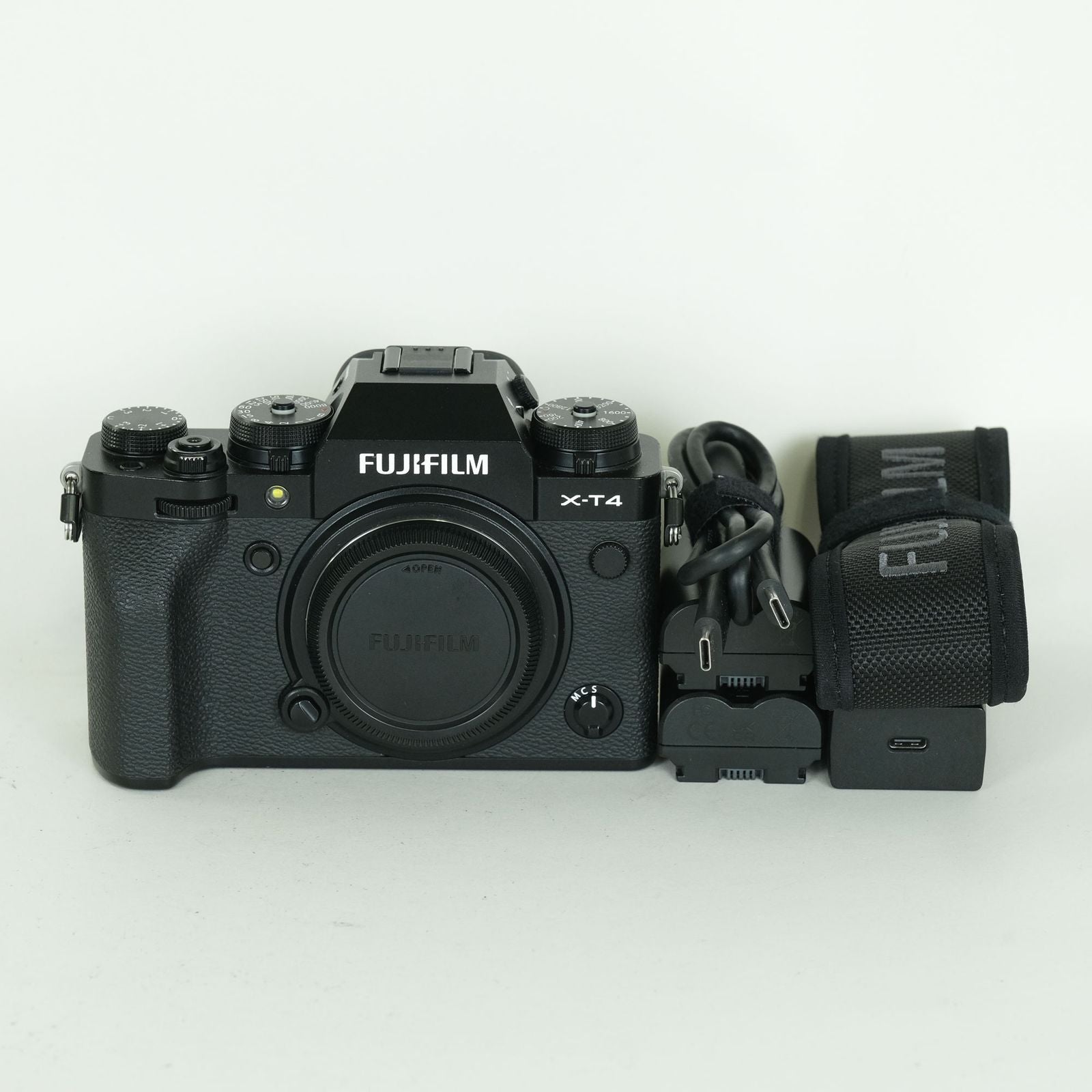Fujifilm Mirrorless Interchangeable Lips 2,540 2 X-T4 X