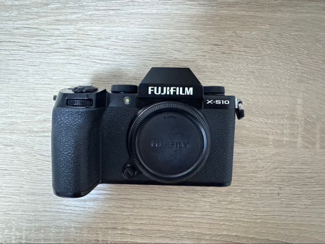 Mirrorless Interchangeable Lens Cameras