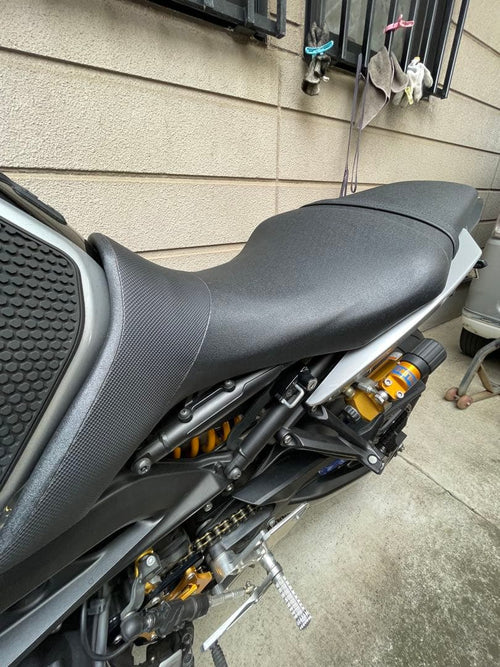 Seats Mt-09