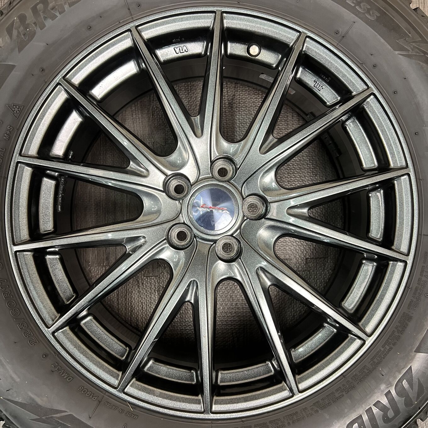 Weds 17 Inches Velva Sport 5X100 #354D40925