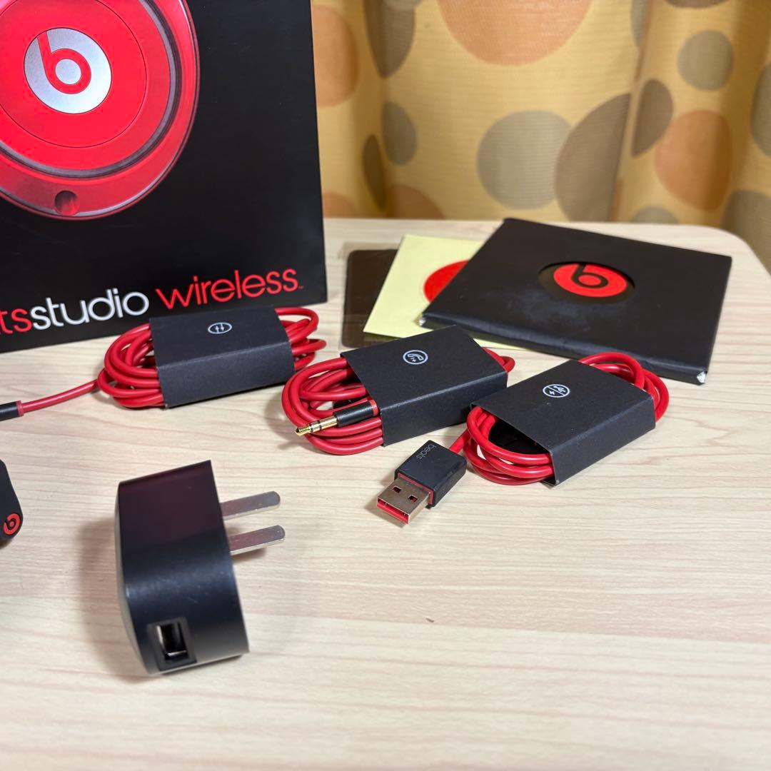 Wireless Headphones Beats Studio B0501