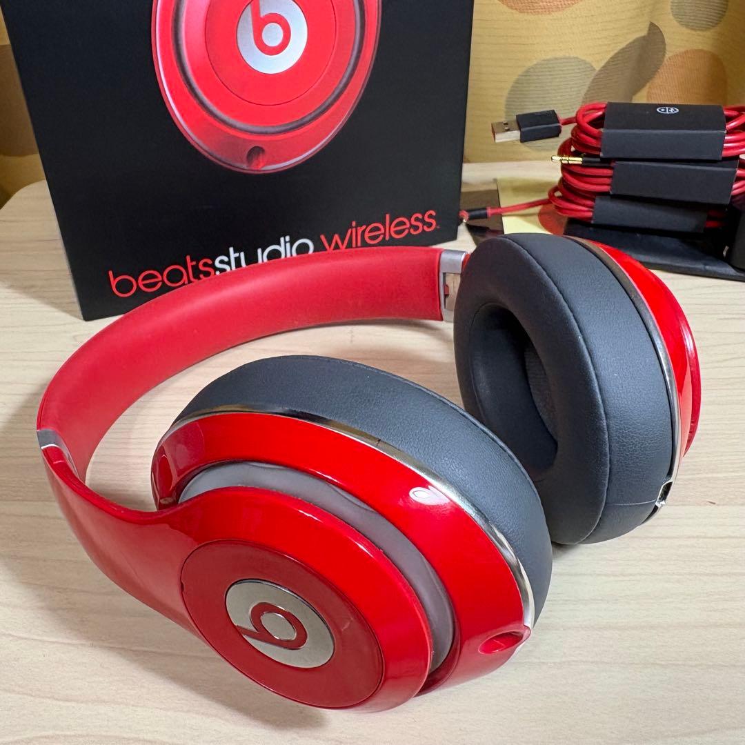 Wireless Headphones Beats Studio B0501