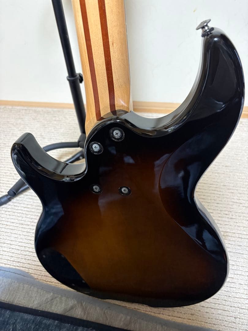 Yamaha Electric Basses Bb424