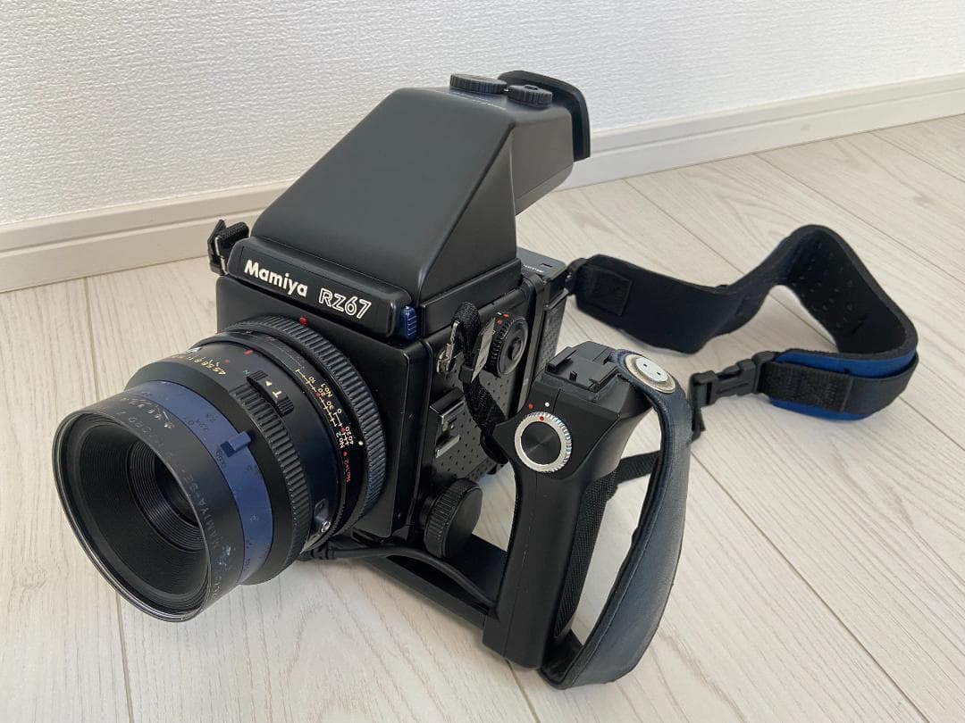 Mamiya Large -Size Medium Format Camera (Film) Rz67